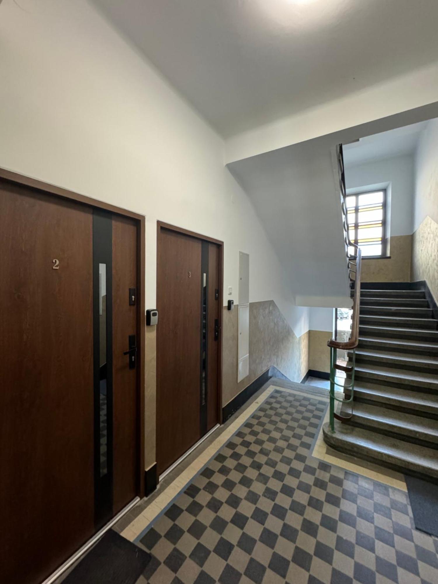 Revesen Premium Apartments Krakow Ngoại thất bức ảnh
