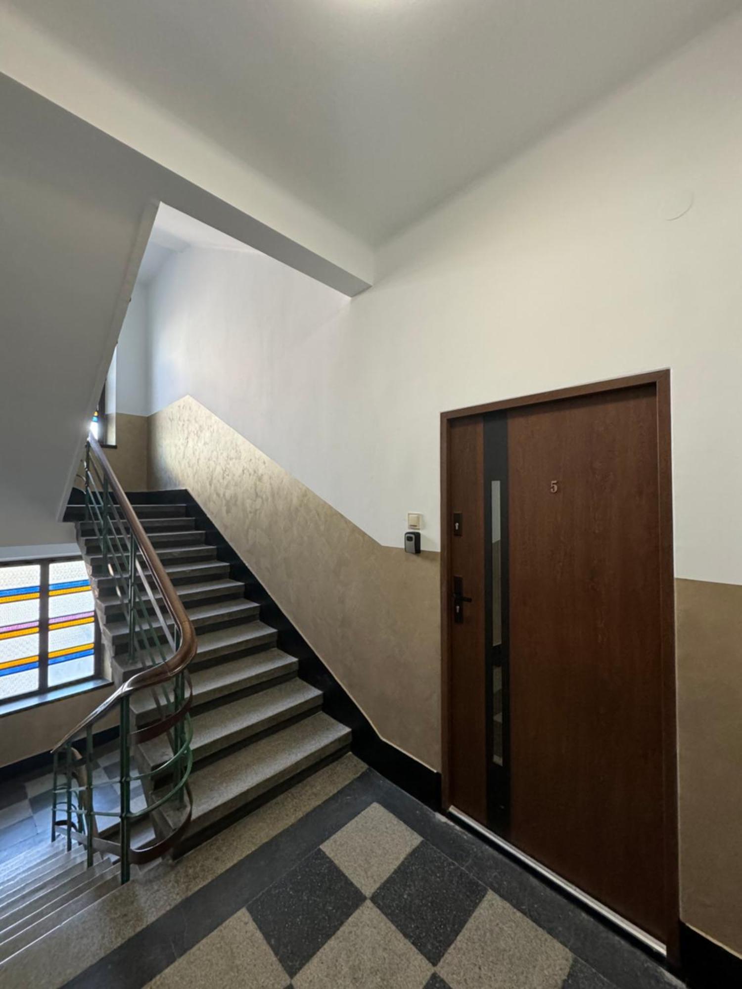 Revesen Premium Apartments Krakow Ngoại thất bức ảnh