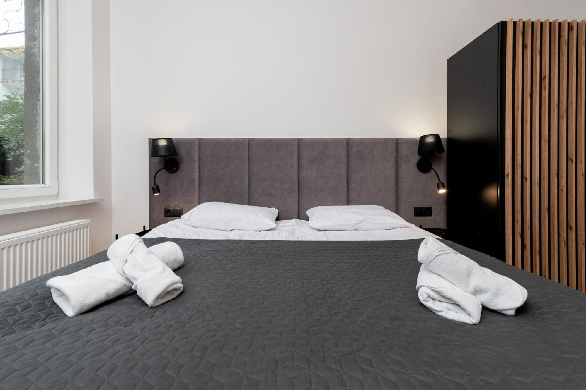 Revesen Premium Apartments Krakow Ngoại thất bức ảnh