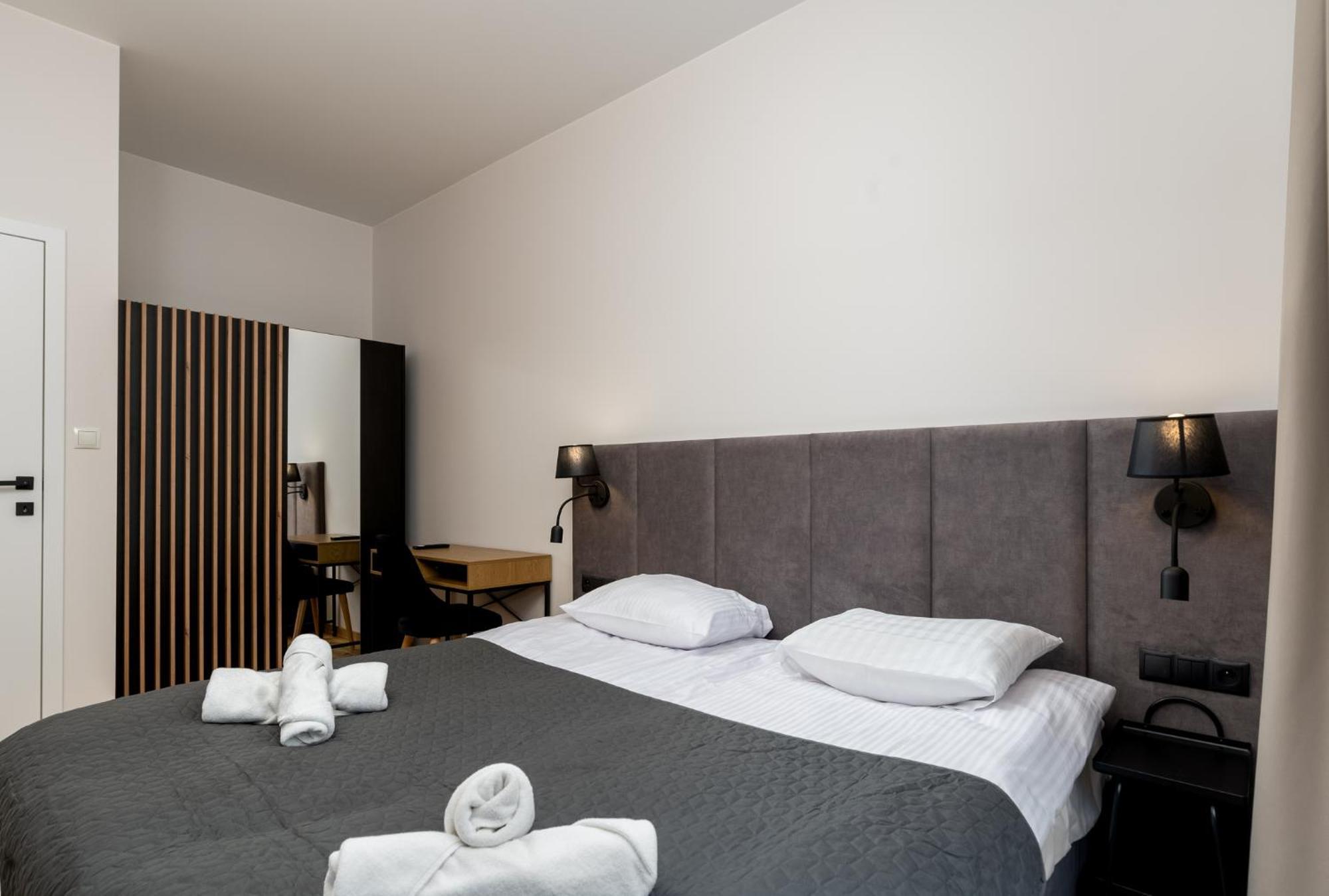 Revesen Premium Apartments Krakow Ngoại thất bức ảnh