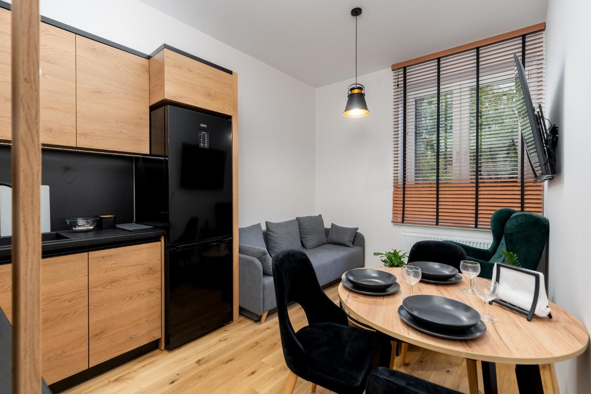Revesen Premium Apartments Krakow Ngoại thất bức ảnh